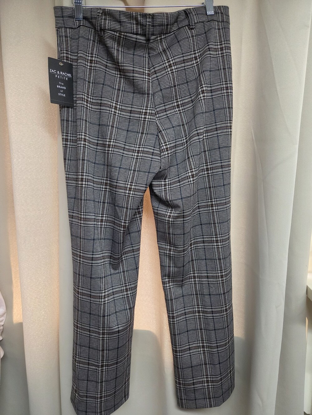 NWT Zac & Rachel Petite Glen Plaid Stretch Dress Pants - Black/Gray Size 12P - Picture 3 of 12